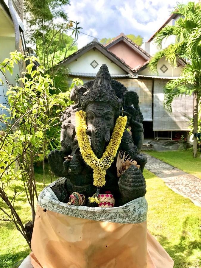 Tudes Homestay อาเม็ด ภายนอก รูปภาพ