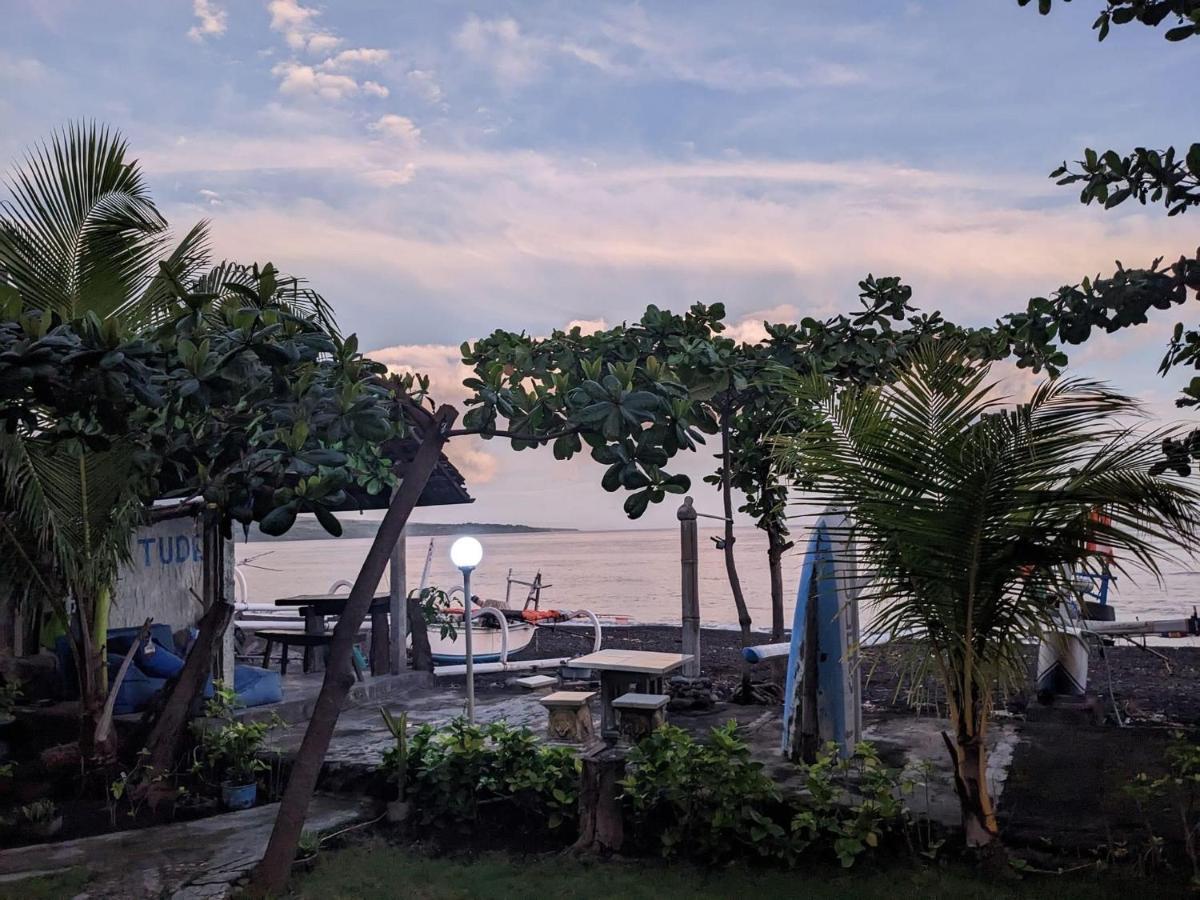 Tudes Homestay อาเม็ด ภายนอก รูปภาพ