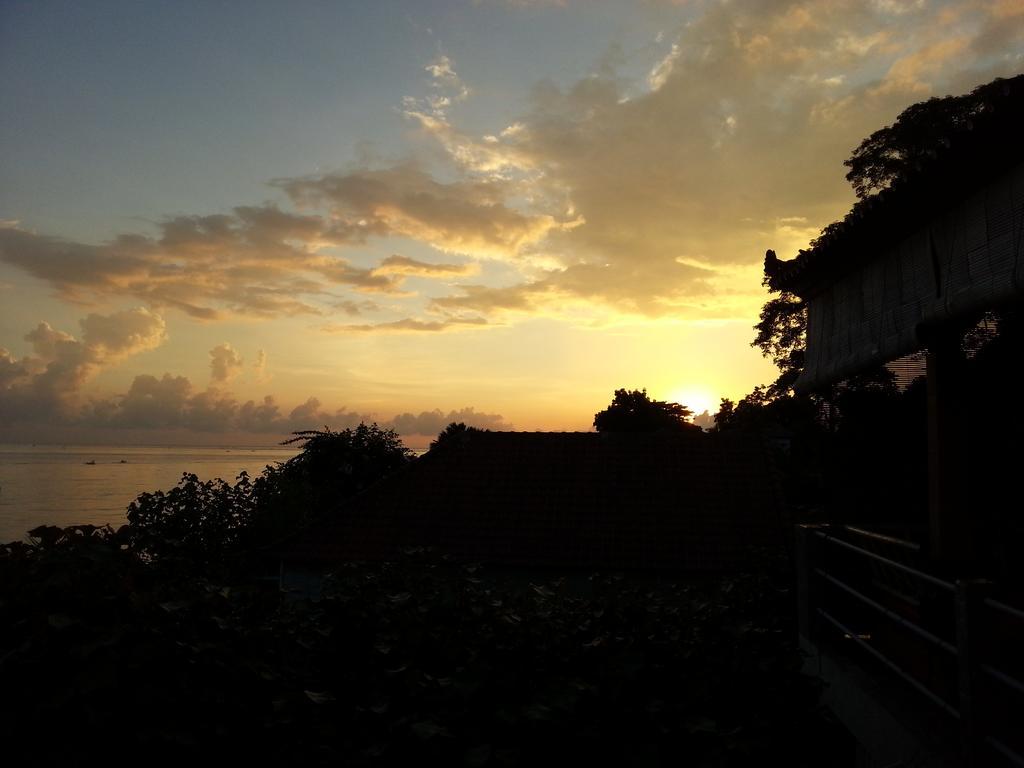 Tudes Homestay อาเม็ด ภายนอก รูปภาพ