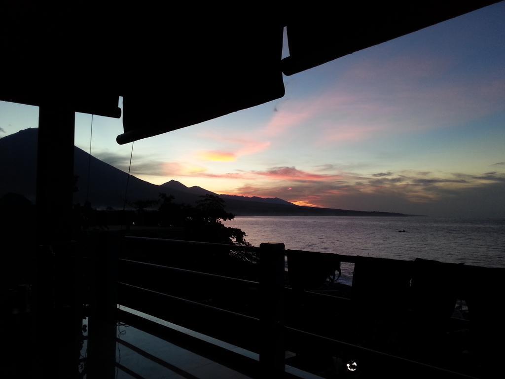 Tudes Homestay อาเม็ด ภายนอก รูปภาพ